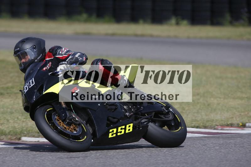 /11 28.04.2026  PROMAX ADR/Gruppe rot/258